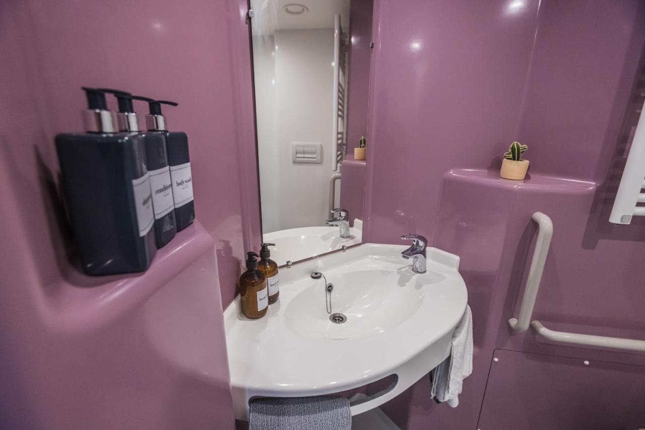 Zen Comfort 1 Apartment Coventry